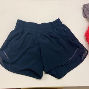 Lululemon hotty hot shorts